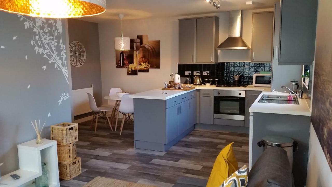 Apartmán New Contemporary Flat Minutes From Airport & Nec Marston Green Exteriér fotografie